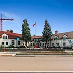 The Inn On Officers\' Garden Calgary • Canada